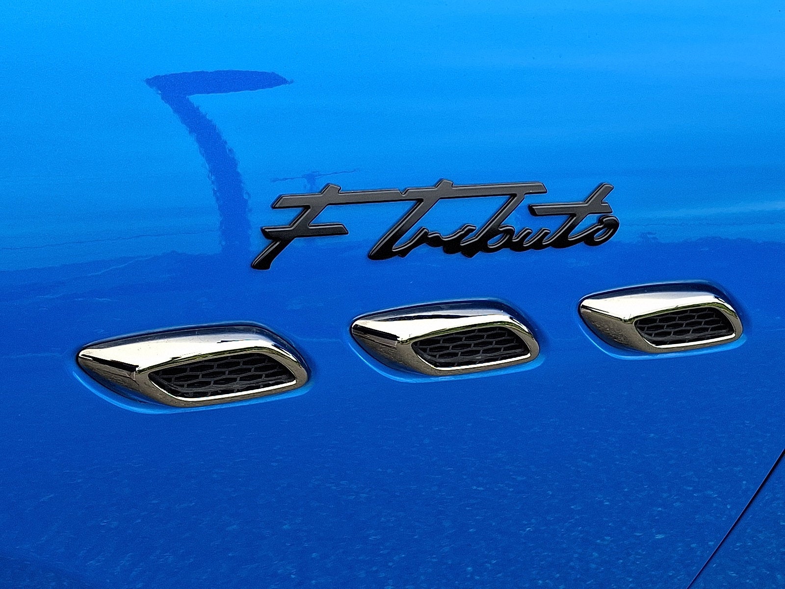 2022 Maserati Levante Tributo