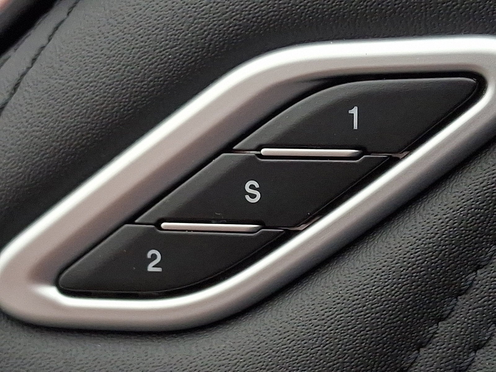 2023 Maserati Levante 