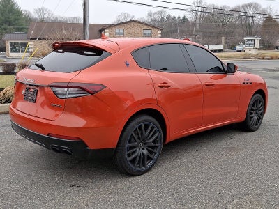 2023 Maserati Levante 