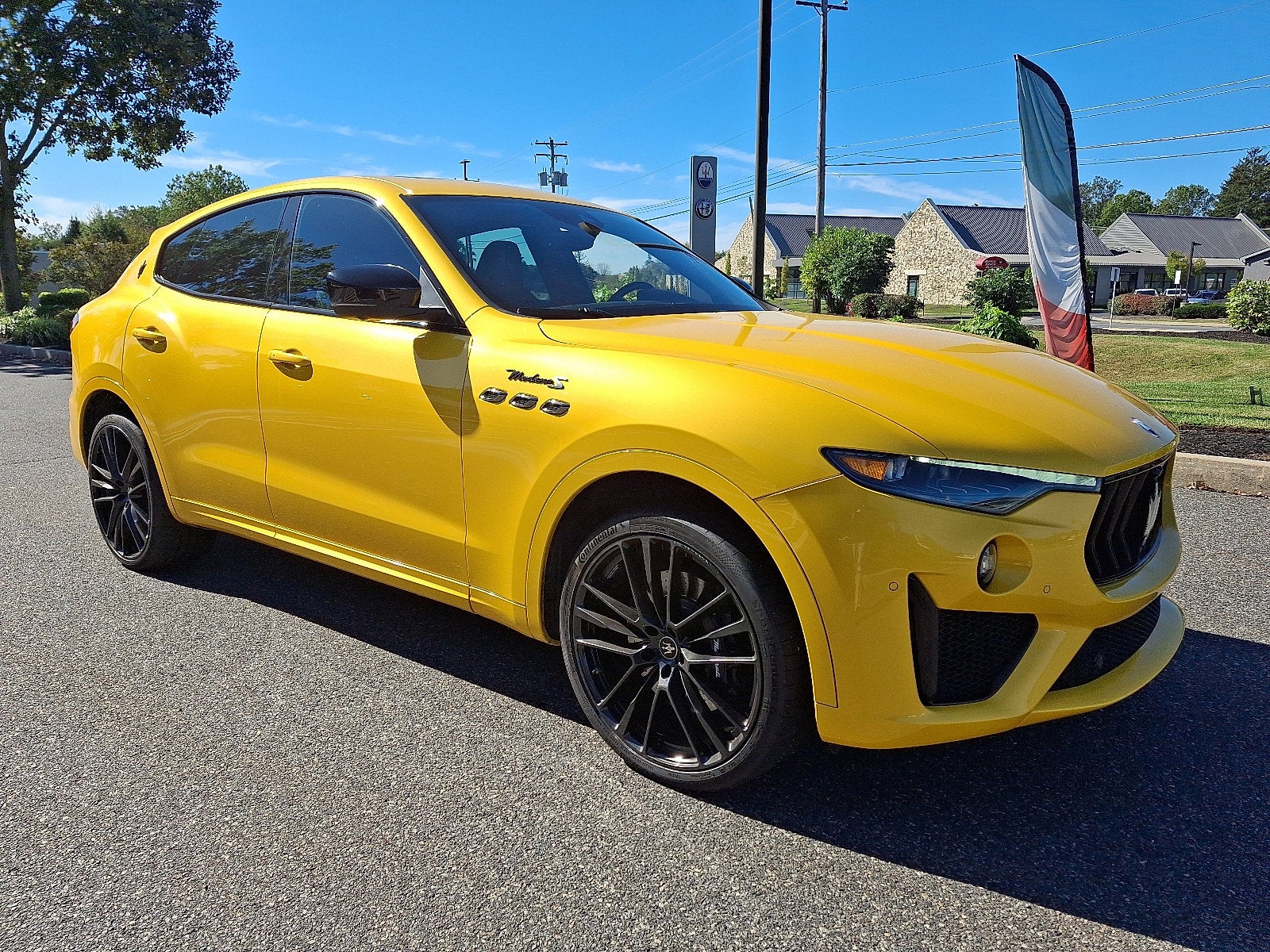 2023 Maserati Levante Modena