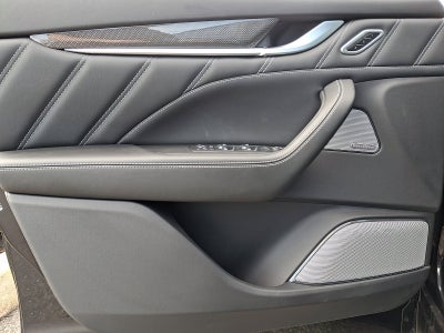 2023 Maserati Levante Trofeo