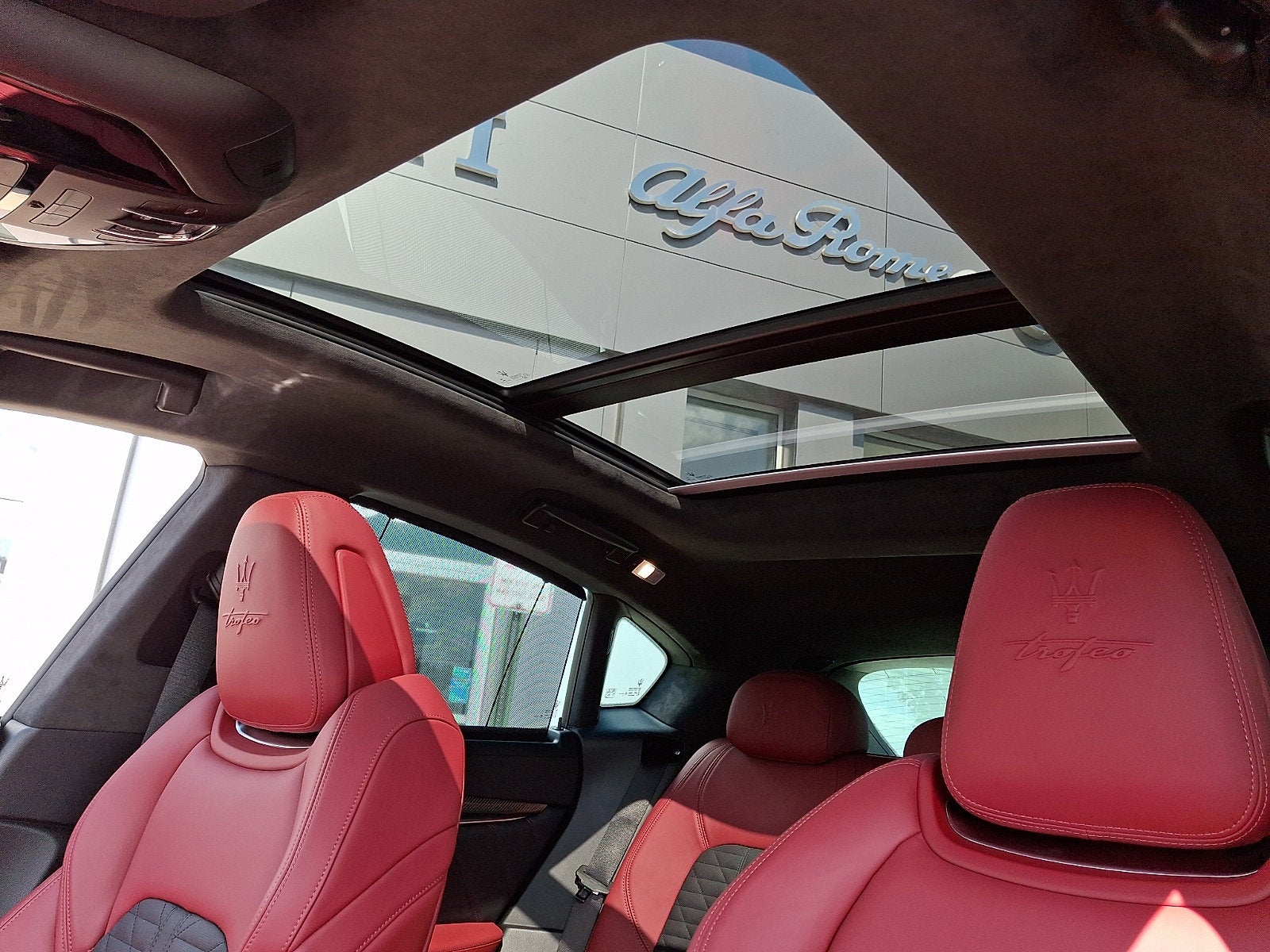 2023 Maserati Levante Trofeo