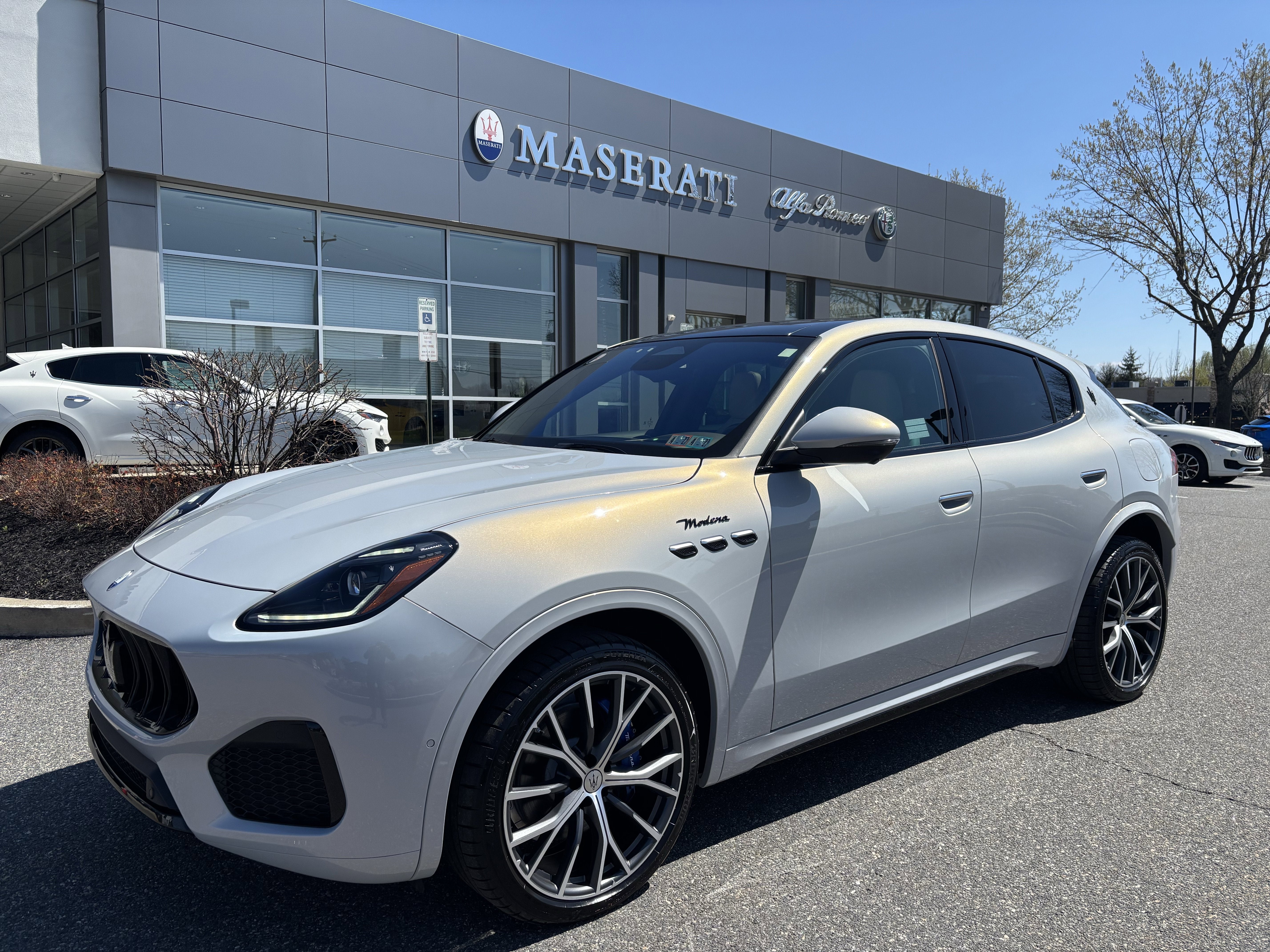 2023 Maserati Grecale Modena