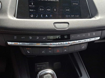 2022 Cadillac XT4 Premium Luxury