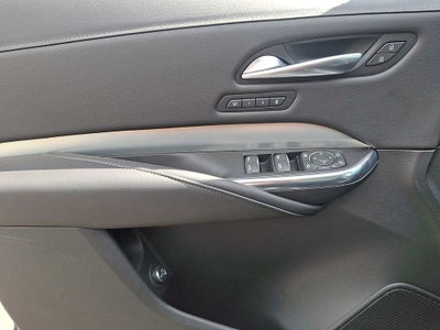 2022 Cadillac XT4 Premium Luxury