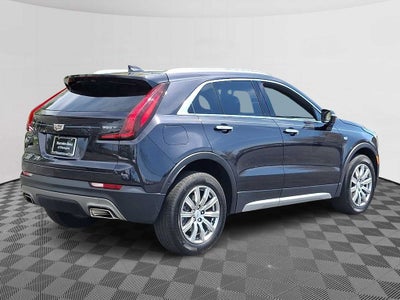 2022 Cadillac XT4 Premium Luxury