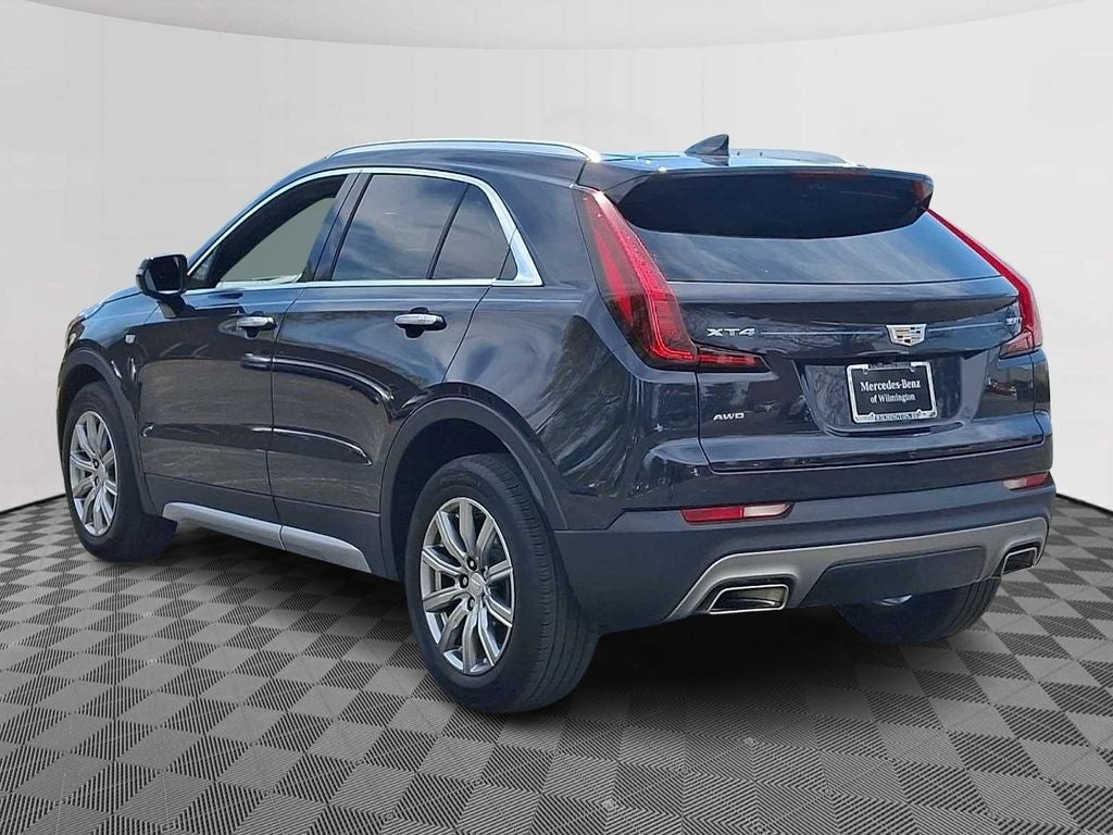 2022 Cadillac XT4 Premium Luxury