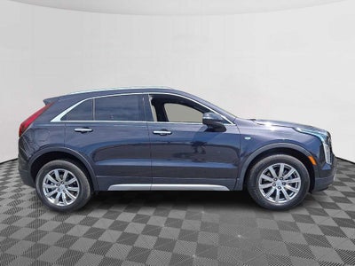 2022 Cadillac XT4 Premium Luxury