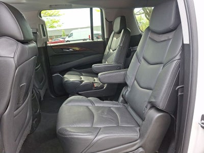 2018 Cadillac Escalade ESV Luxury