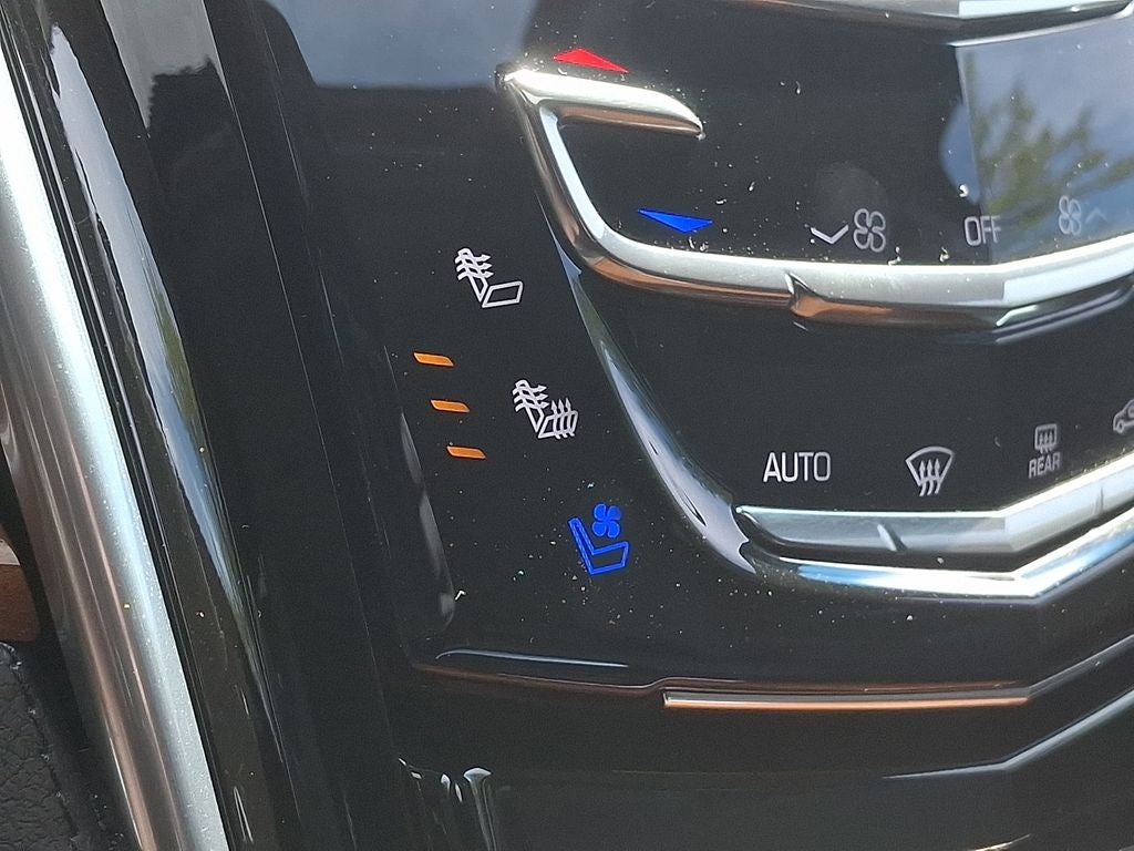 2018 Cadillac Escalade ESV Luxury