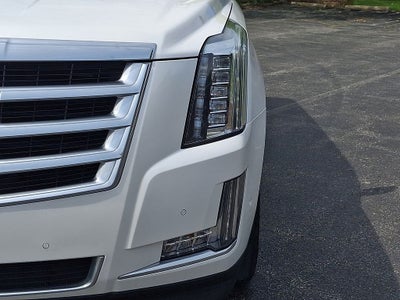 2018 Cadillac Escalade ESV Luxury