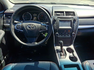 2015 Toyota Camry SE
