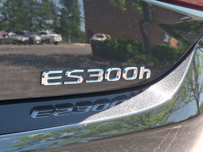 2025 Lexus ES 300h