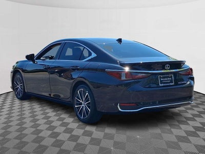 2025 Lexus ES 300h