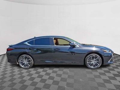 2025 Lexus ES 300h