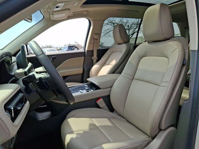 2022 Lincoln Aviator Standard