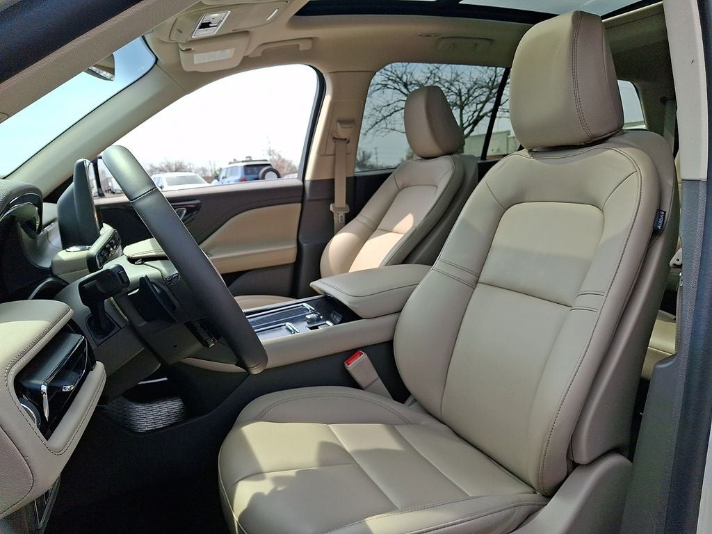 2022 Lincoln Aviator Standard