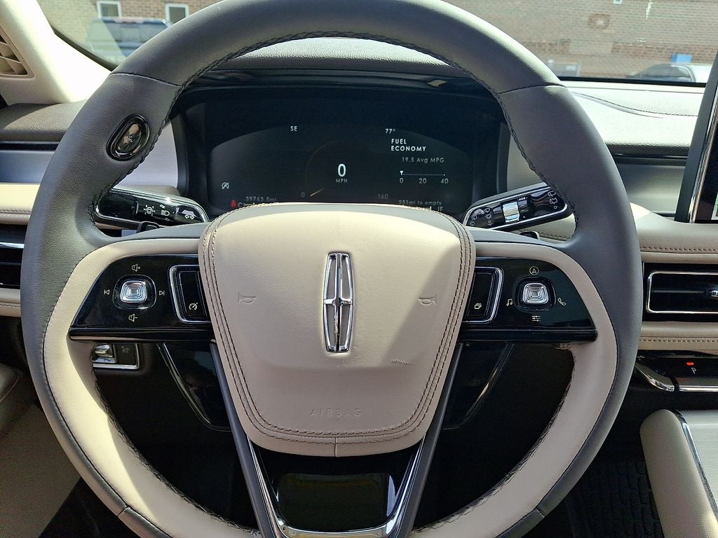 2022 Lincoln Aviator Standard