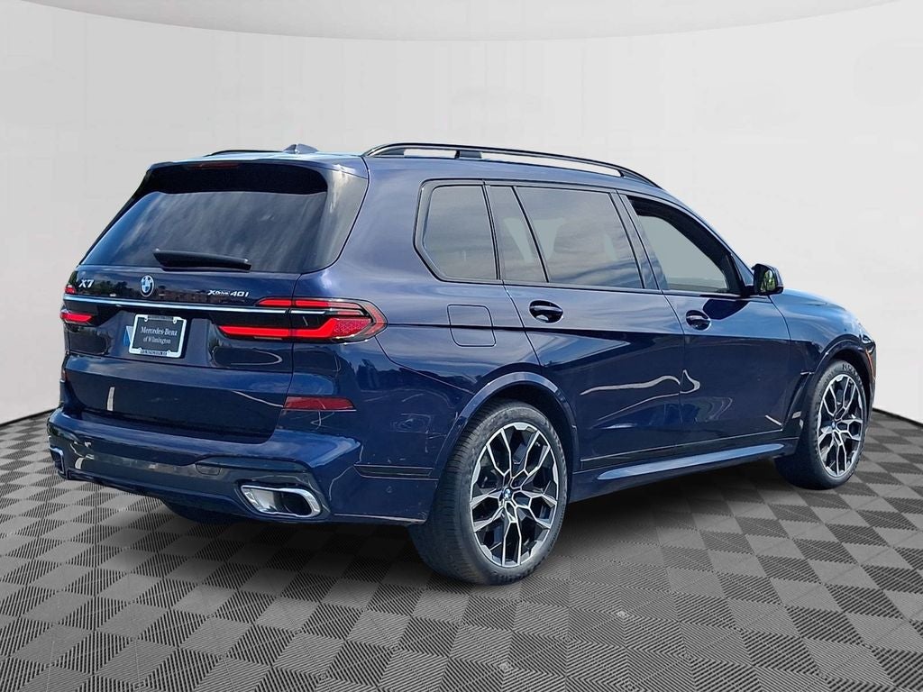2024 BMW X7 xDrive40i