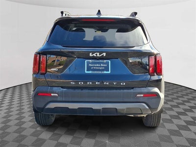 2022 Kia Sorento S