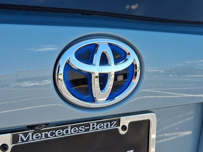 2016 Toyota Prius Three
