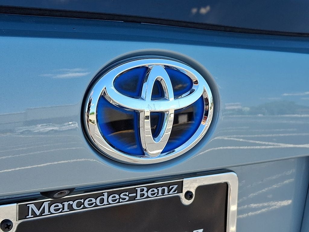 2016 Toyota Prius Three