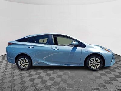 2016 Toyota Prius Three