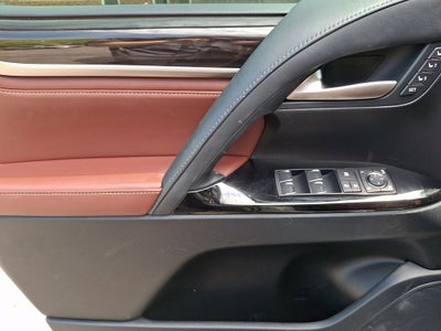 2017 Lexus LX 570