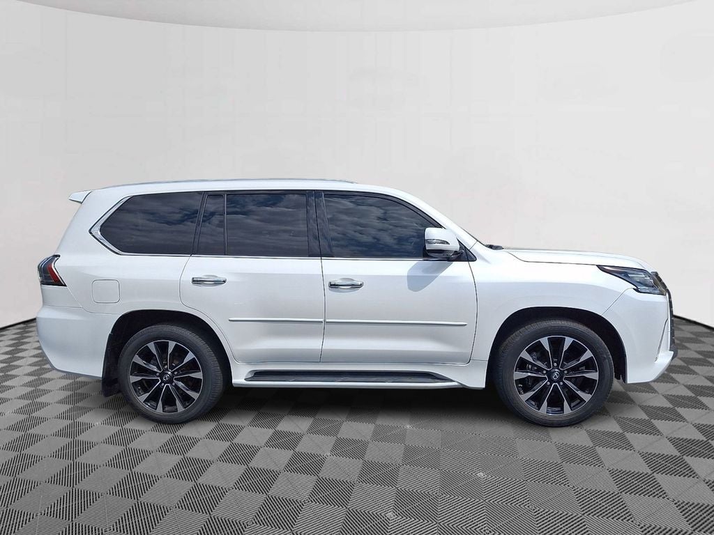 2017 Lexus LX 570
