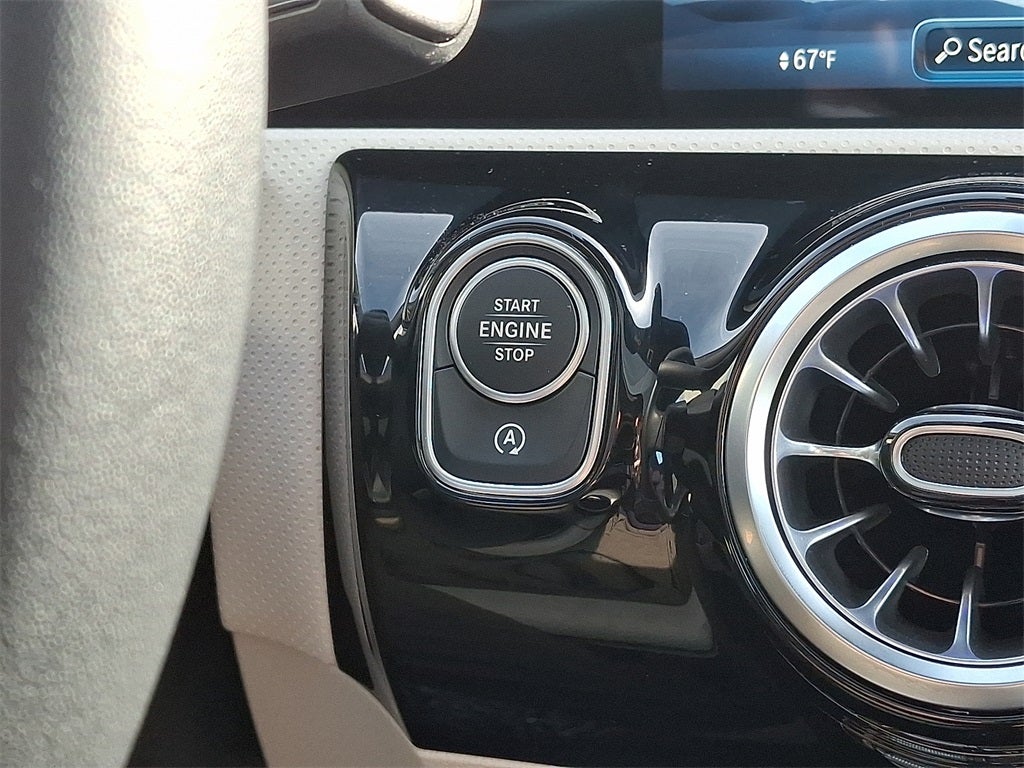 2025 Mercedes-Benz CLA CLA 250 4MATIC®