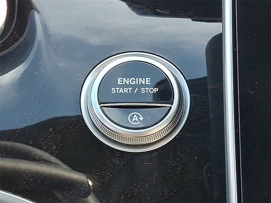 2025 Mercedes-Benz C-Class C 300 4MATIC®