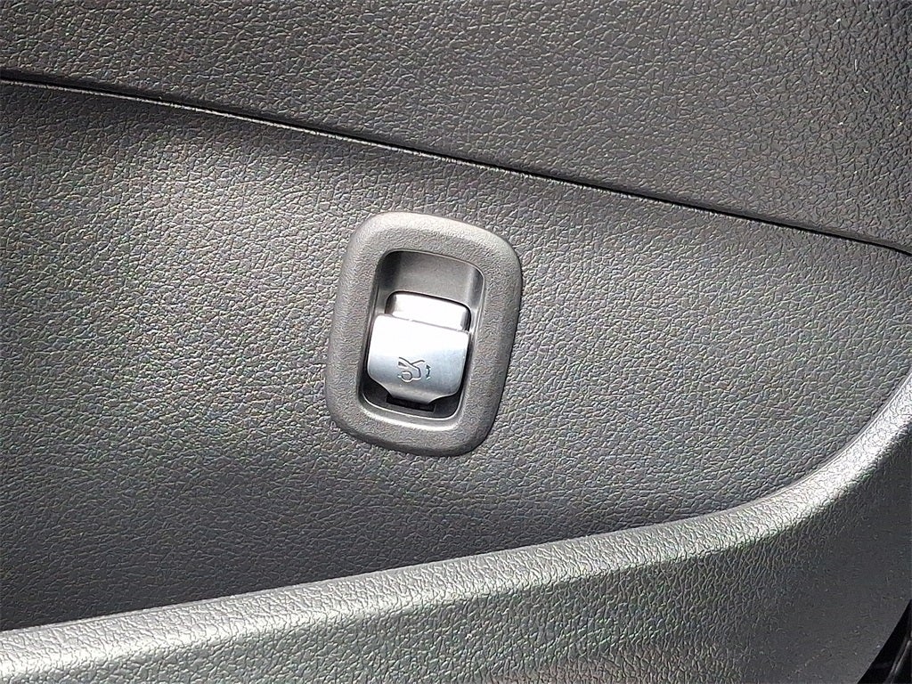 2025 Mercedes-Benz C-Class C 300 4MATIC®