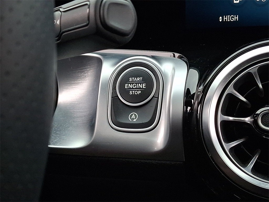 2024 Mercedes-Benz GLB GLB 250 4MATIC®