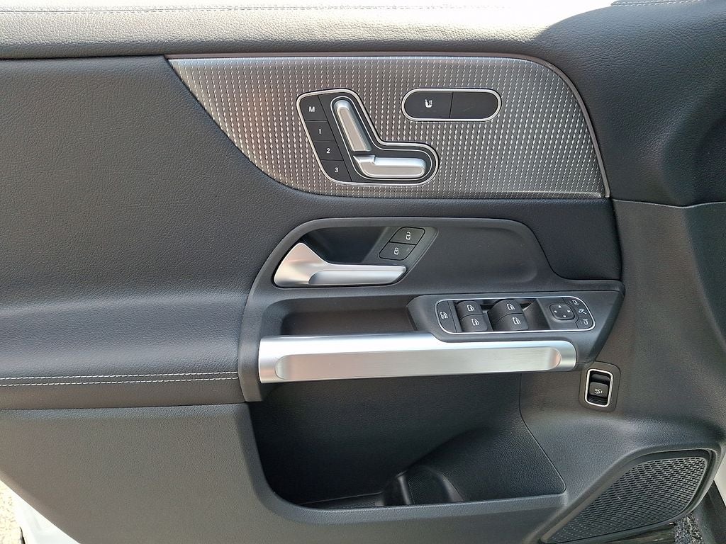 2023 Mercedes-Benz GLB GLB 250 4MATIC®
