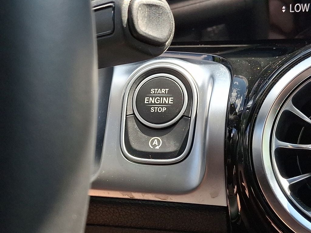2023 Mercedes-Benz GLB GLB 250 4MATIC®