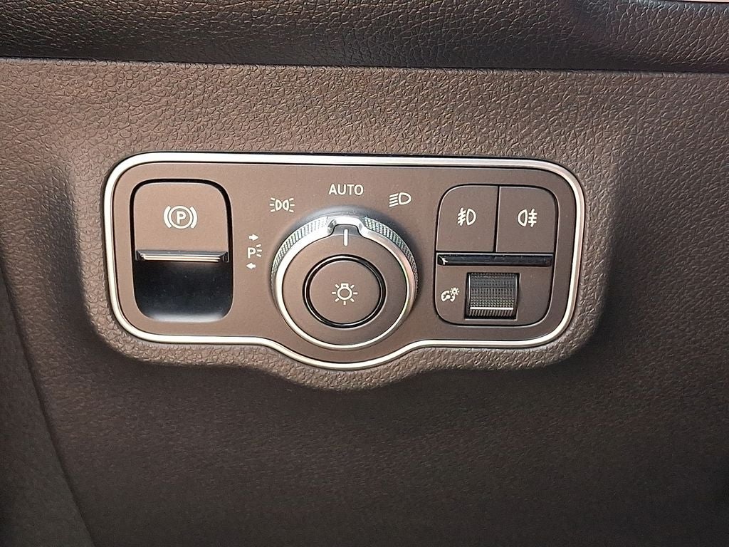 2023 Mercedes-Benz GLB GLB 250 4MATIC®