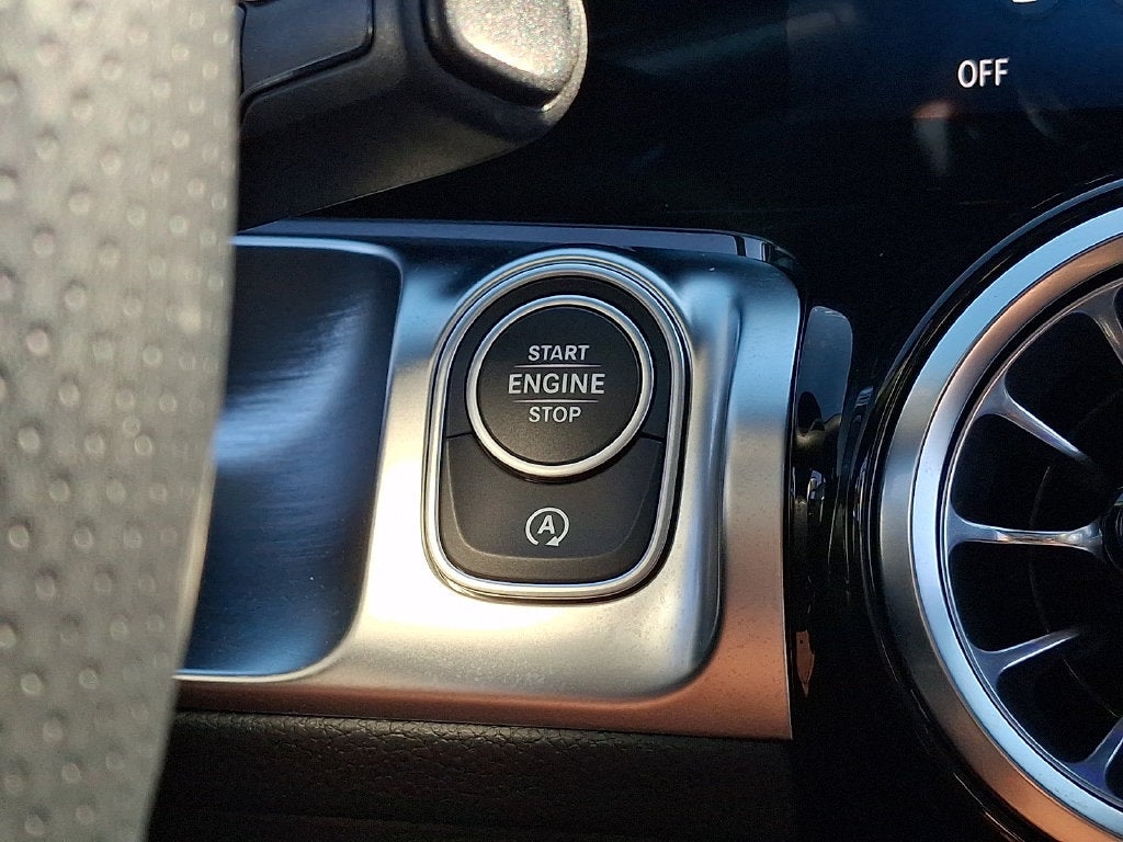 2025 Mercedes-Benz GLB GLB 35 AMG® 4MATIC®