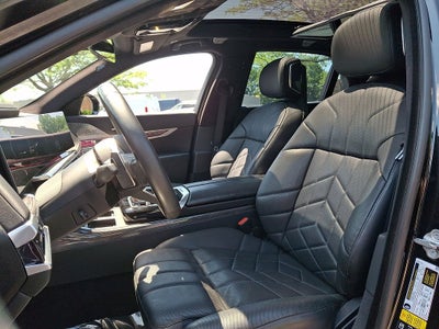 2023 BMW 7 Series 760i xDrive