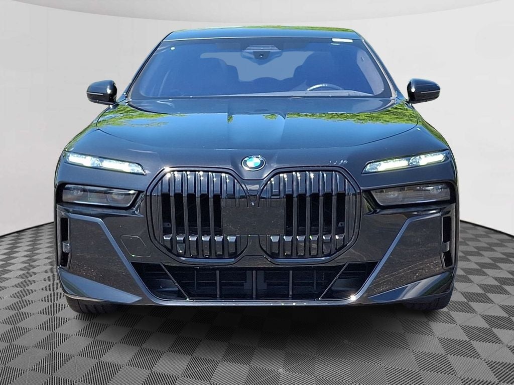 2023 BMW 7 Series 760i xDrive