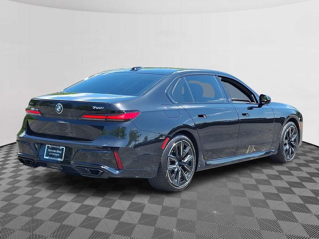 2023 BMW 7 Series 760i xDrive