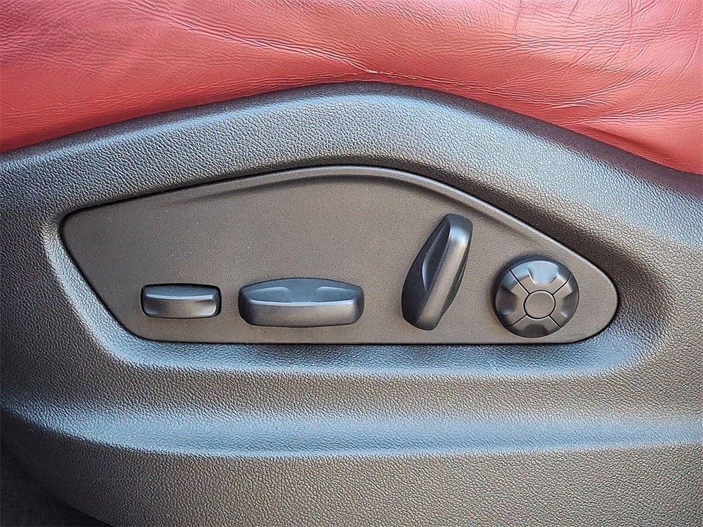 2022 Porsche Cayenne Platinum Edition