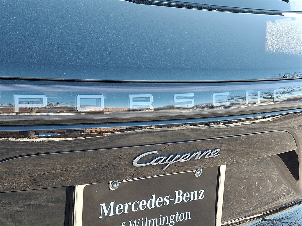 2022 Porsche Cayenne Platinum Edition