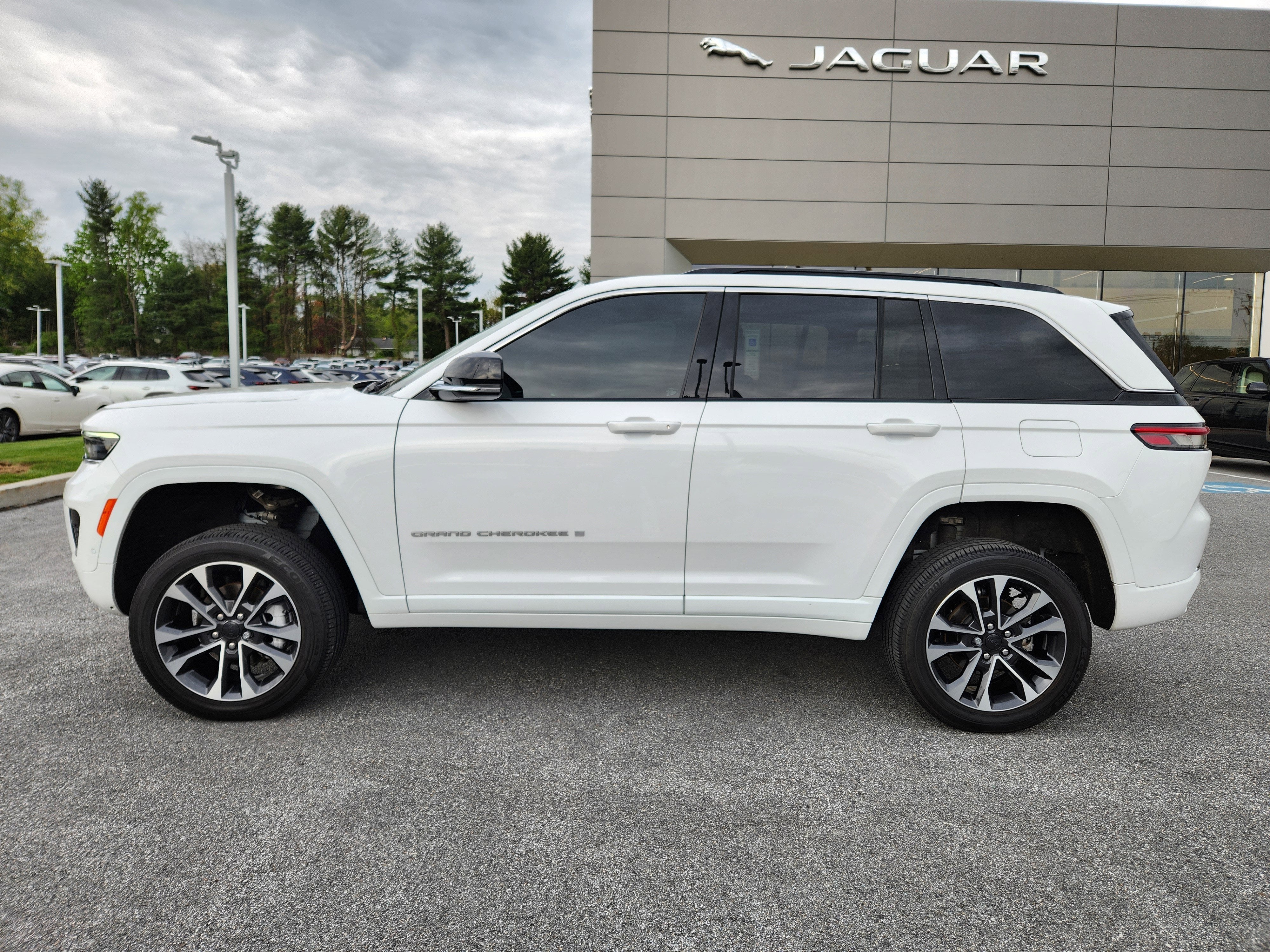 2024 Jeep Grand Cherokee Overland