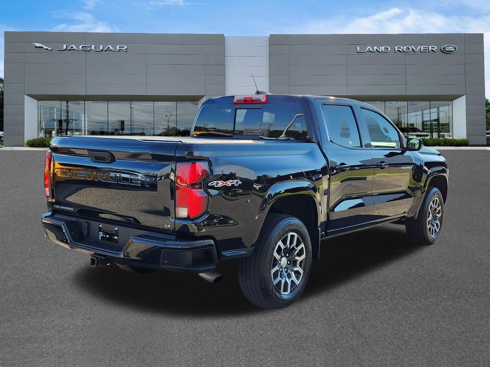 2023 Chevrolet Colorado LT