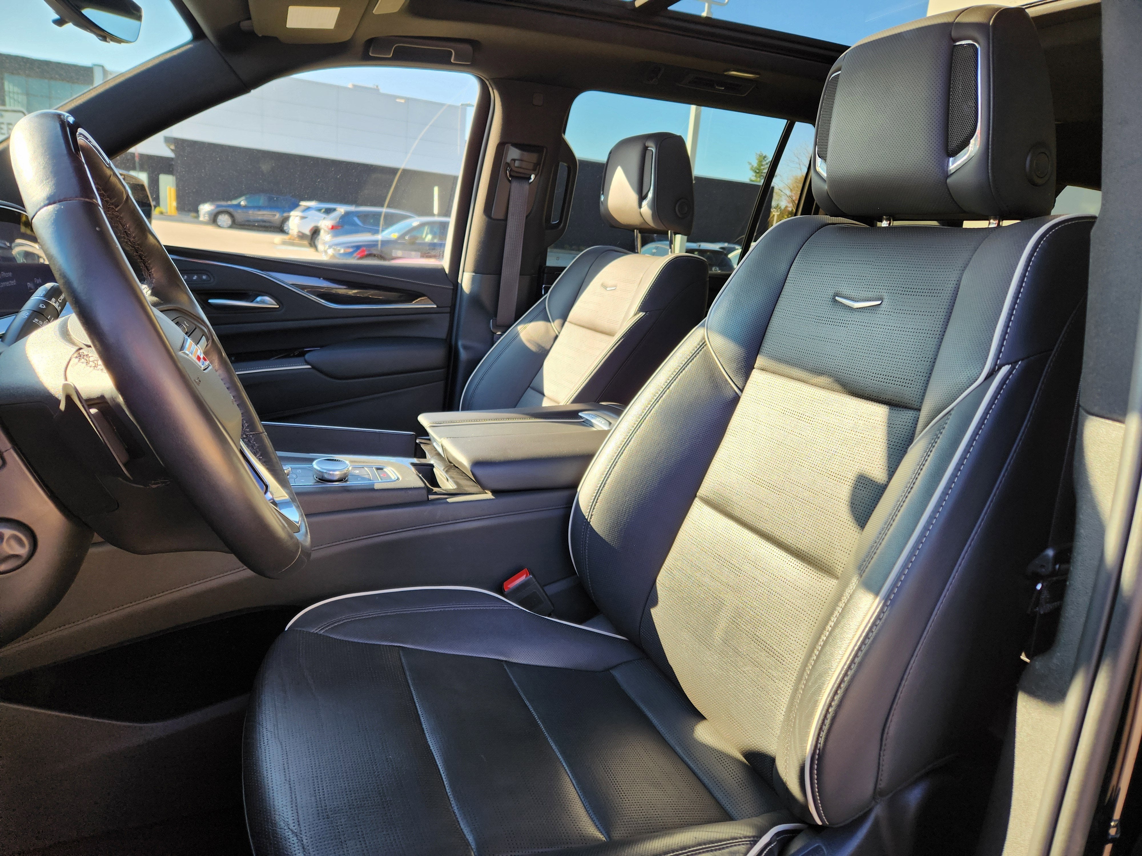 2023 Cadillac Escalade ESV Sport