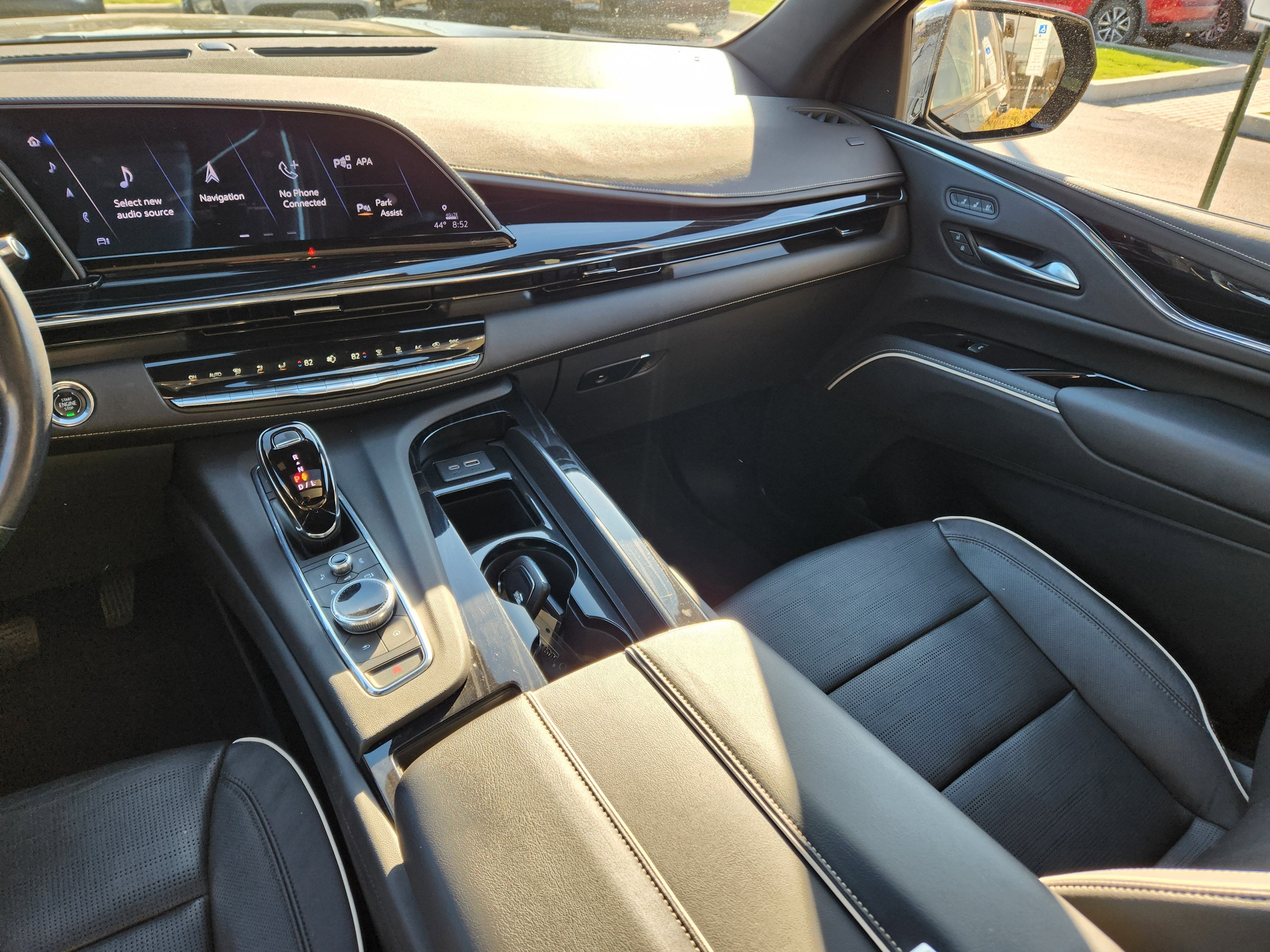 2023 Cadillac Escalade ESV Sport