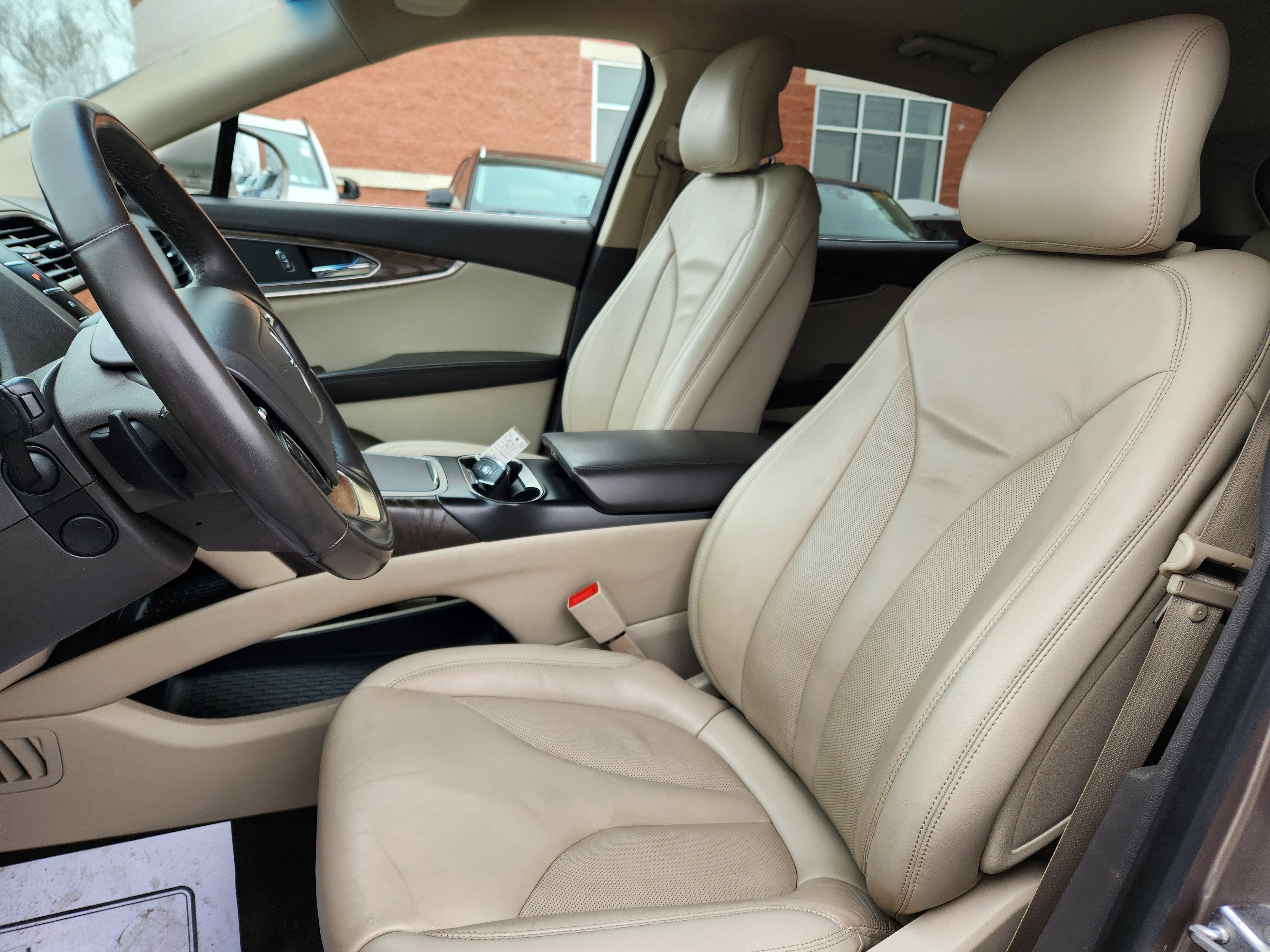 2019 Lincoln Nautilus Select