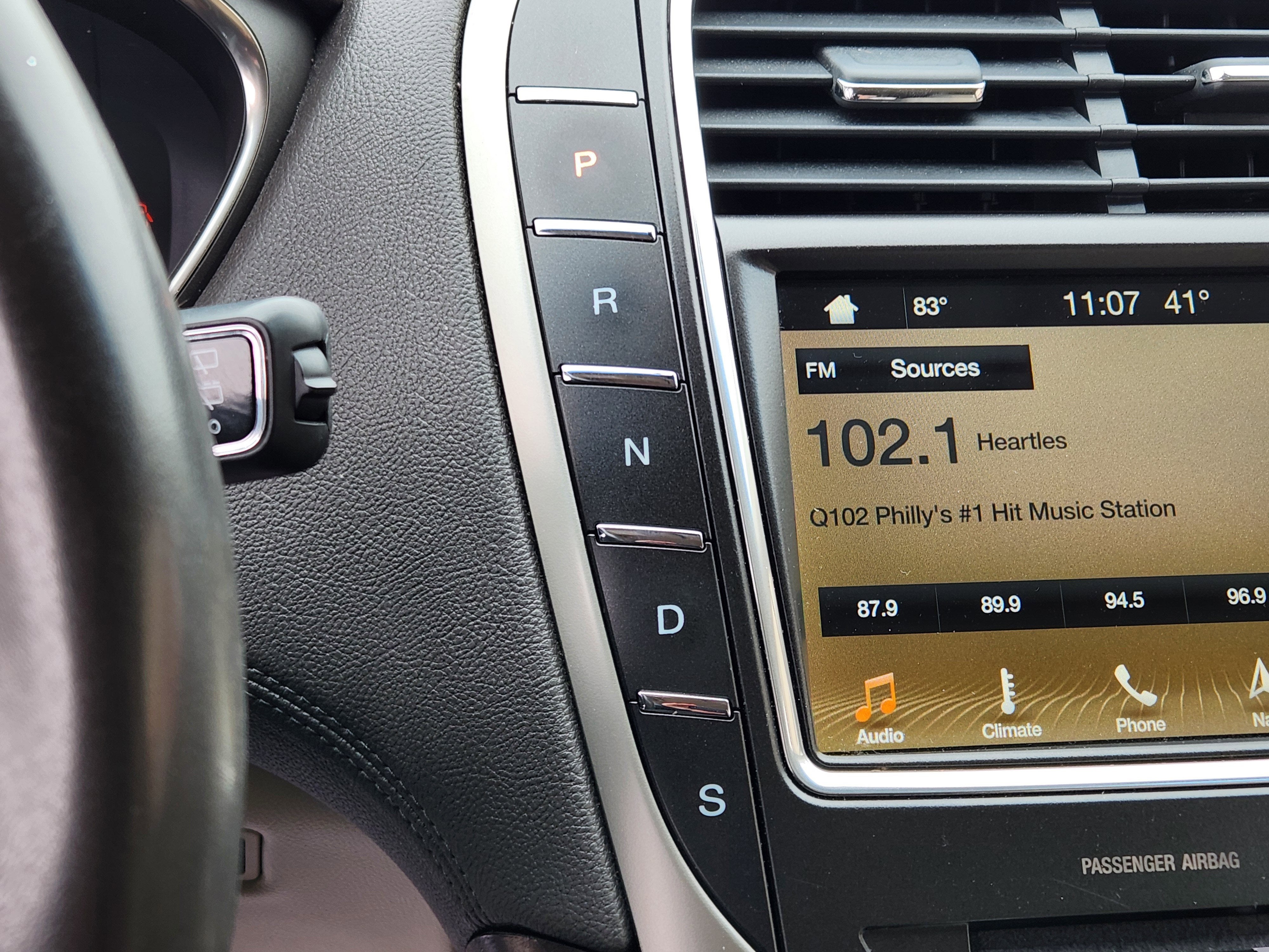 2019 Lincoln Nautilus Select