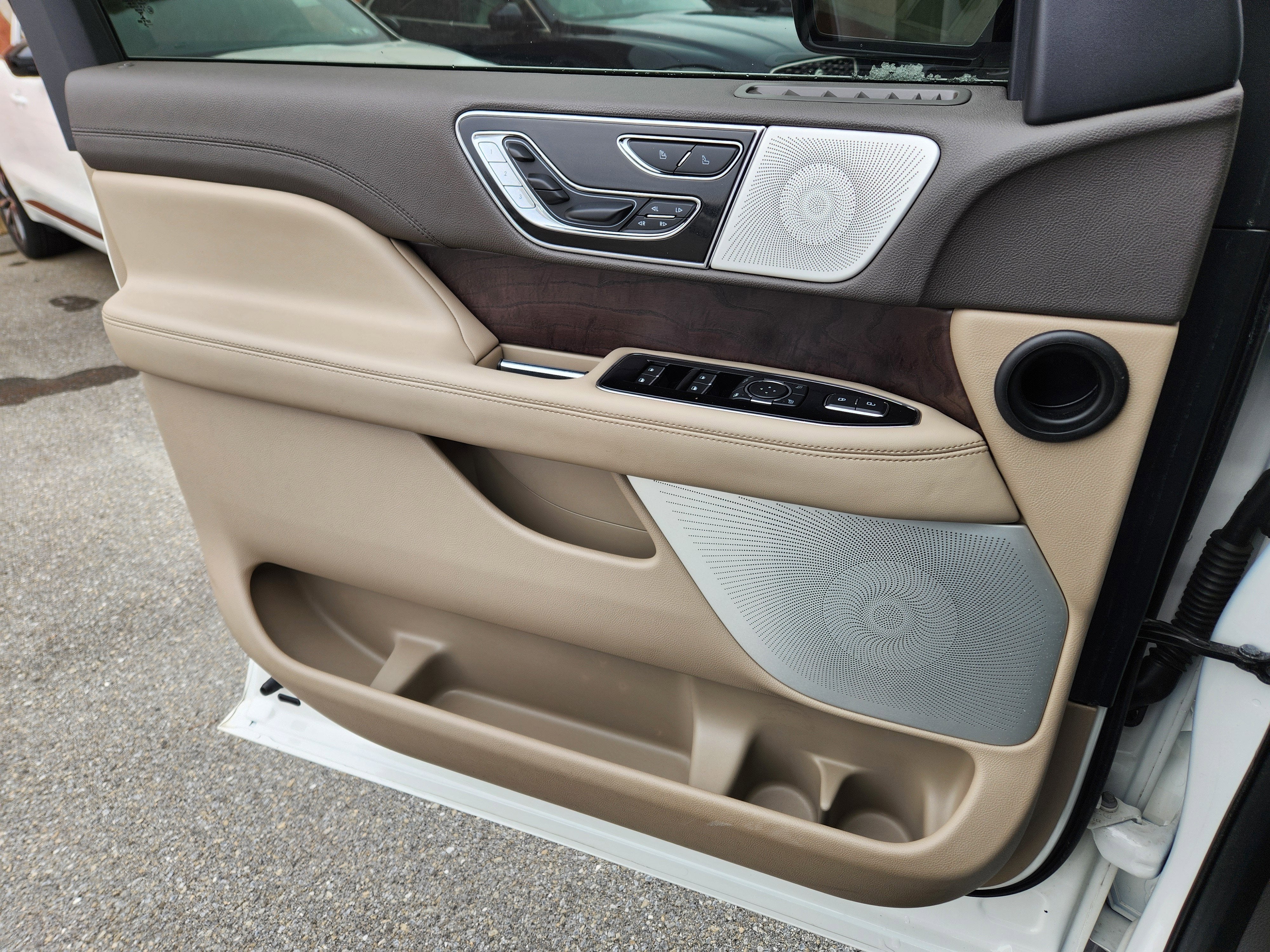 2022 Lincoln Navigator L L Reserve