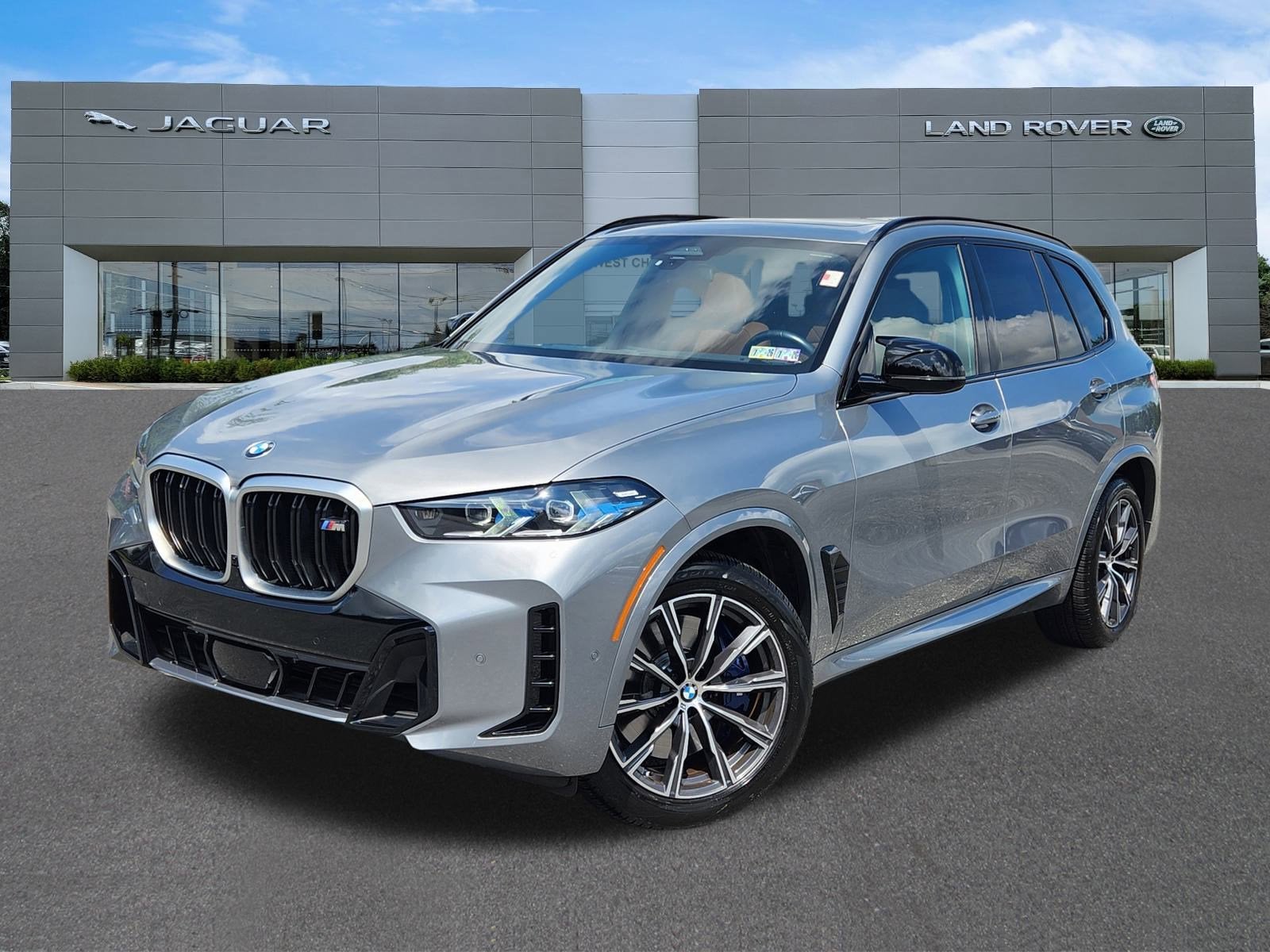 2024 BMW X5 M60i